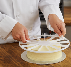 Double-Sided Cake Marker - 10-12 Slices - 10 1/2"