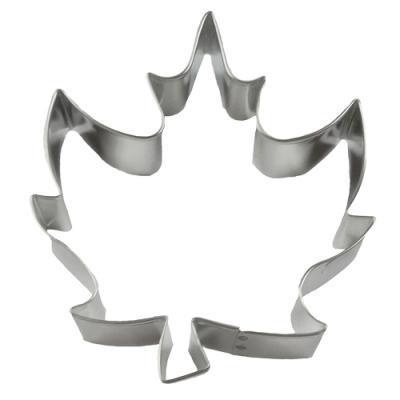 Maple Leaf Cookie Cutter - 5"