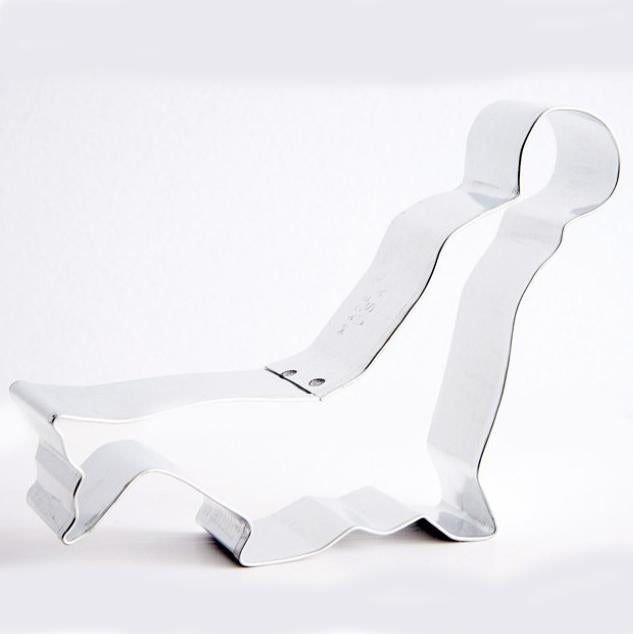 Seal with Ball Cookie Cutter - 4"