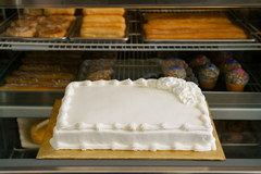 Cake Board - Gold Wrap - Foldunder 25.5x17.5