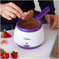 Wilton Candy Melts Candy And Chocolate Melting Pot
