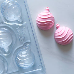 WAVY CHRISTMAS ORNAMENT (3 PART) CHOCOLATE MOLD