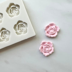 6 PIECE OPEN ROSE MOLD