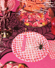 Creepin' it Cute Plates - 25 paper plates